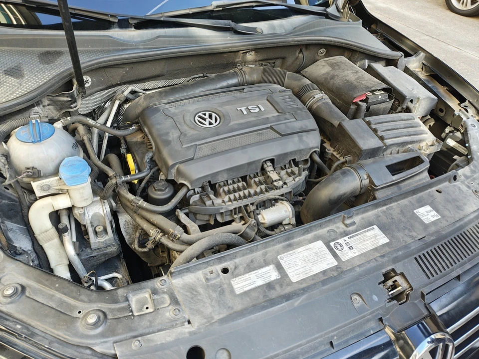 2014 Volkswagen Passat - Image 18 of 20