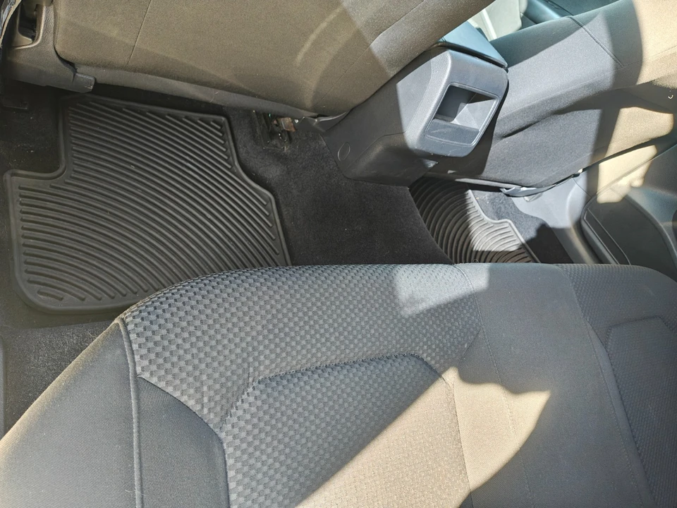 2014 Volkswagen Passat - Image 14 of 20