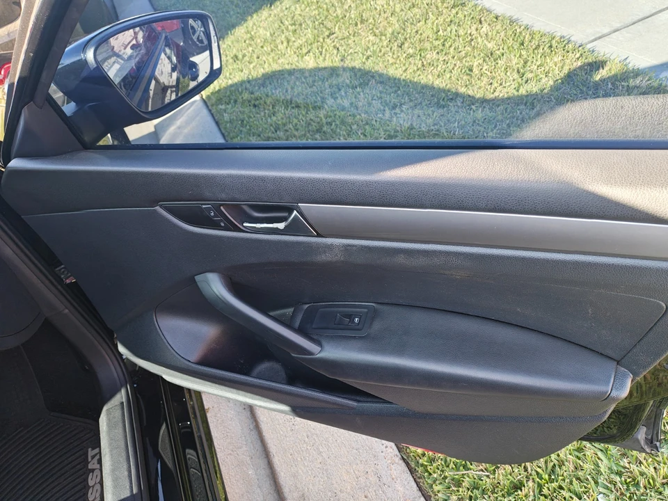 2014 Volkswagen Passat - Image 13 of 20