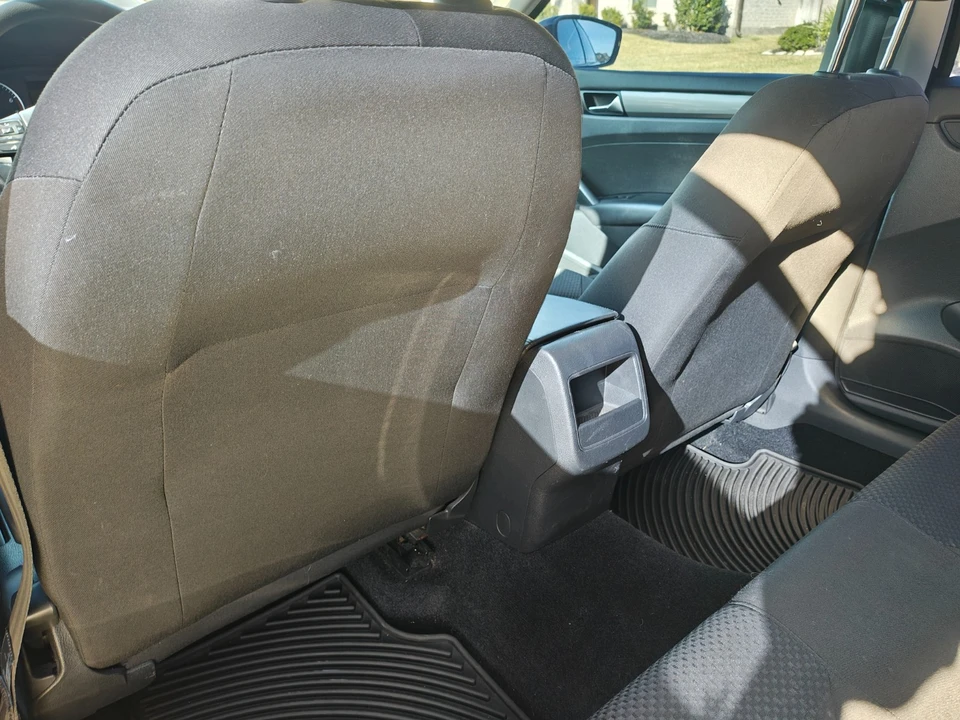 2014 Volkswagen Passat - Image 19 of 20