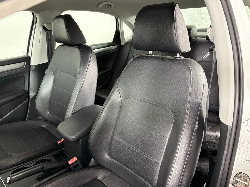 2014 Volkswagen Passat - Image 10 of 12