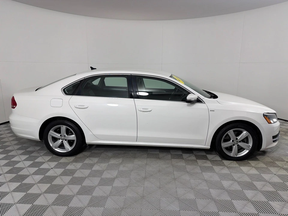 2014 Volkswagen Passat - Image 4 of 12