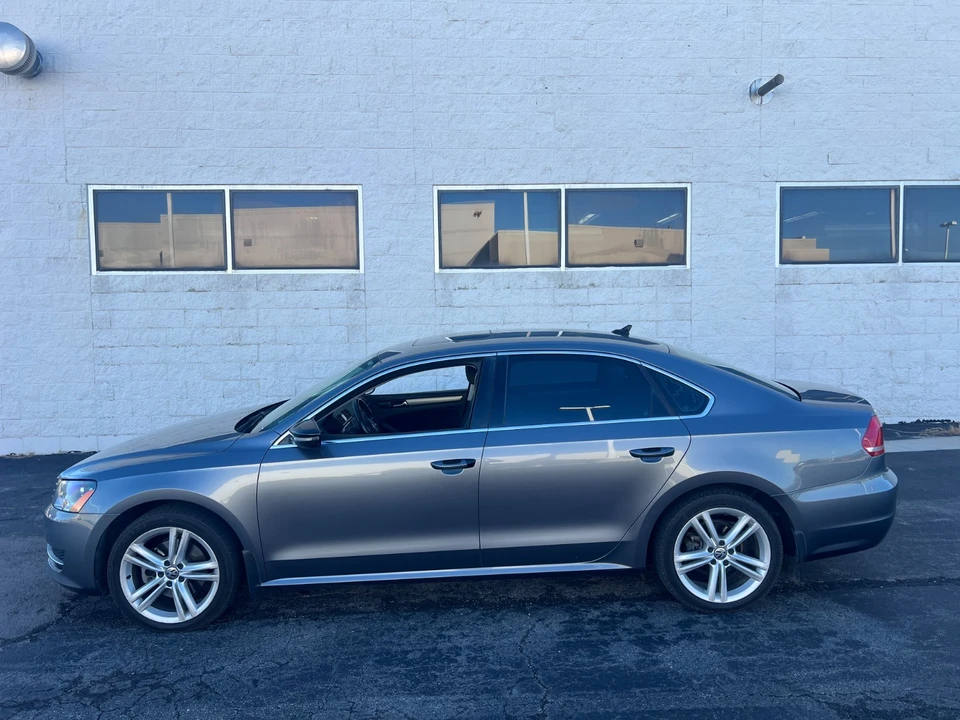 2014 Volkswagen Passat - Image 8 of 21