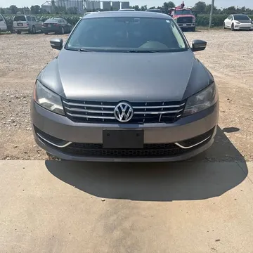 2014 Volkswagen Passat SE TDI