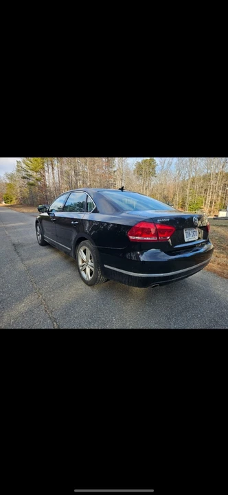 2014 Volkswagen Passat - Image 2 of 16
