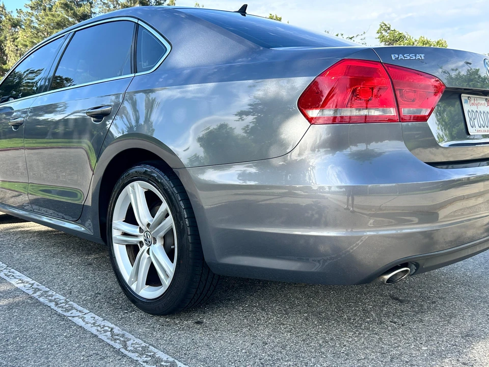 2014 Volkswagen Passat - Image 27 of 31