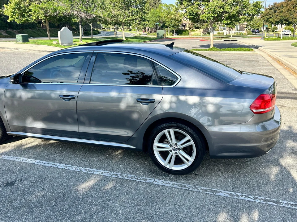 2014 Volkswagen Passat - Image 23 of 31