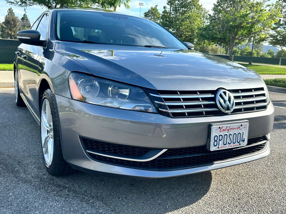 2014 Volkswagen Passat - Image 12 of 31