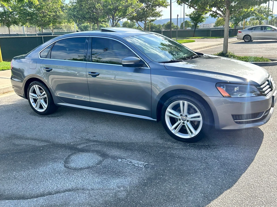 2014 Volkswagen Passat - Image 11 of 31