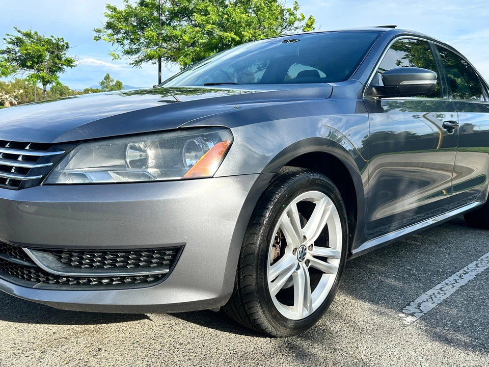 2014 Volkswagen Passat - Image 17 of 31