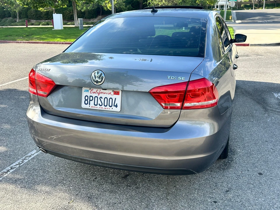 2014 Volkswagen Passat - Image 9 of 31