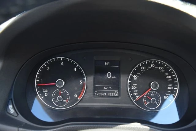2014 Volkswagen Passat - Image 15 of 21