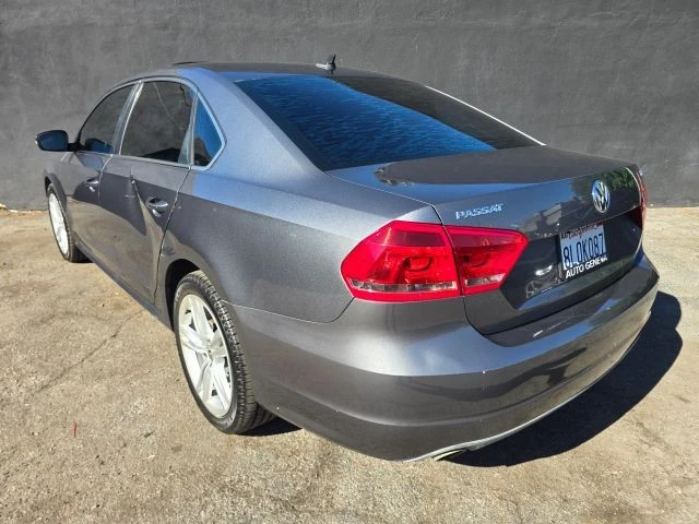 2014 Volkswagen Passat - Image 7 of 21