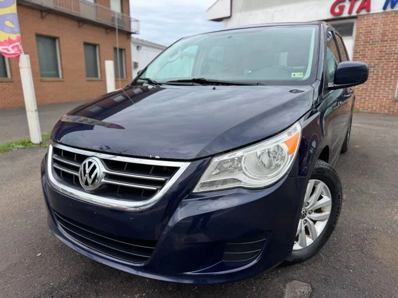 2014 Volkswagen Routan - Image 6 of 12