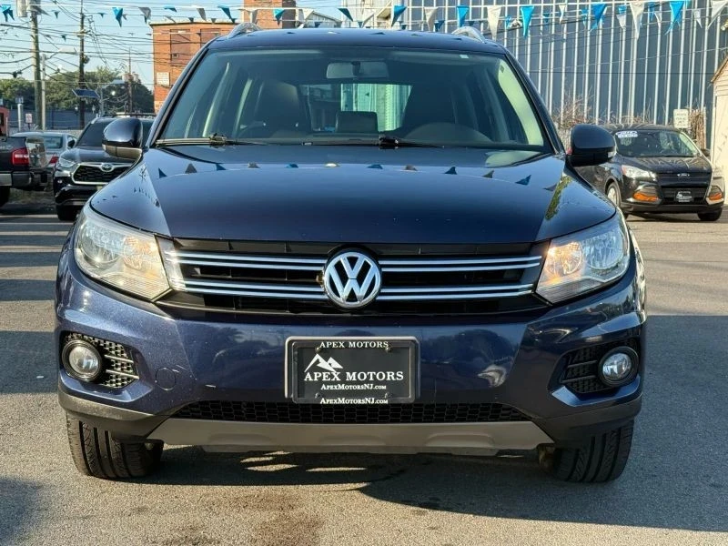 2014 Volkswagen Tiguan - Image 2 of 12
