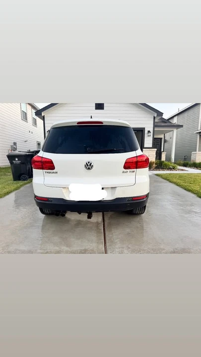 2014 Volkswagen Tiguan - Image 2 of 10