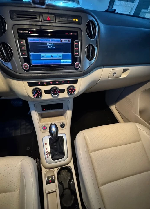 2014 Volkswagen Tiguan - Image 9 of 10
