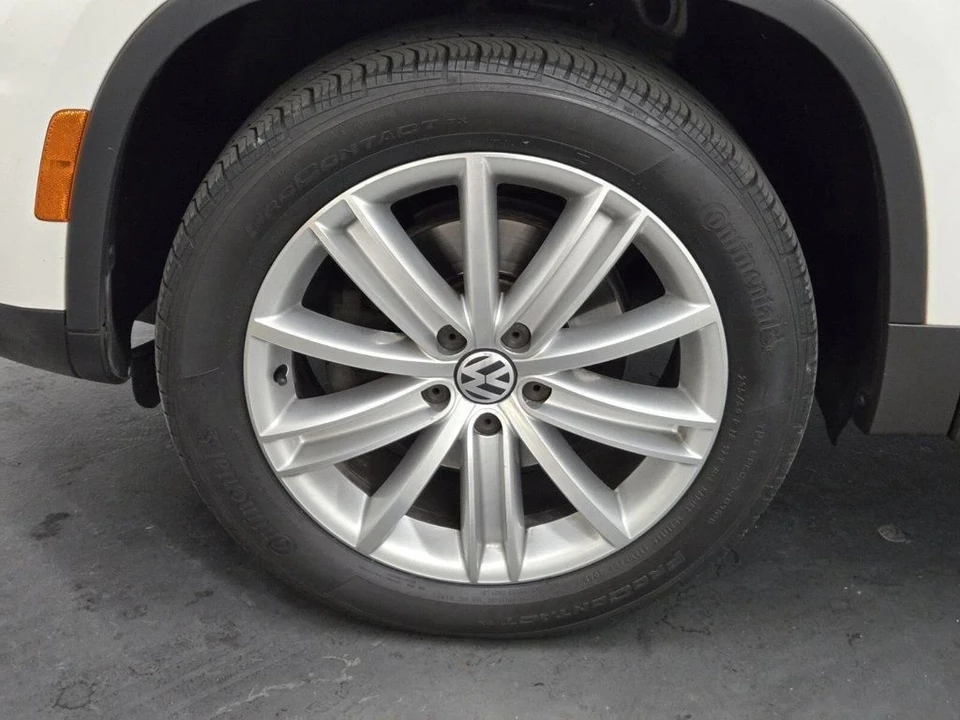 2014 Volkswagen Tiguan - Image 5 of 20