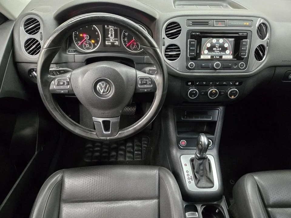 2014 Volkswagen Tiguan - Image 10 of 20