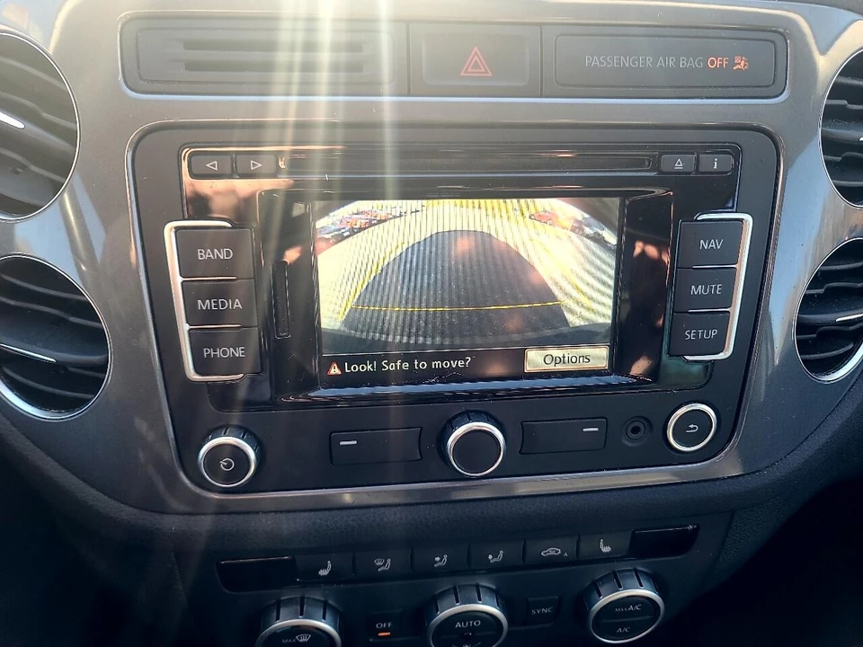 2014 Volkswagen Tiguan - Image 20 of 21
