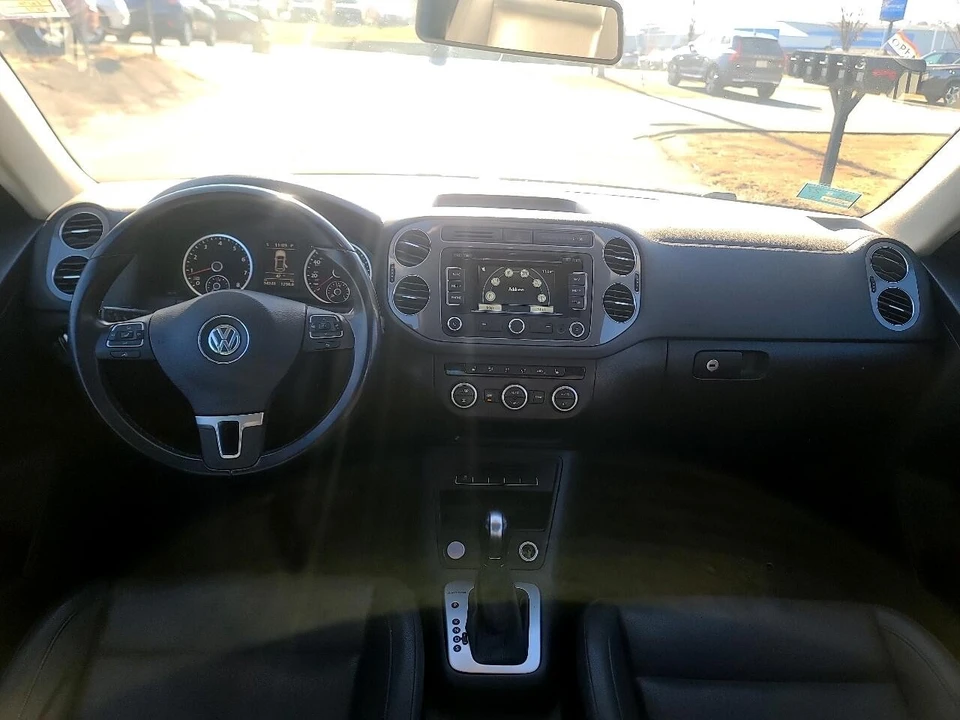 2014 Volkswagen Tiguan - Image 18 of 21