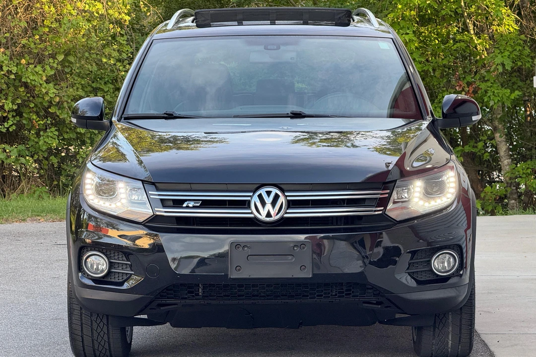 2014 Volkswagen Tiguan - Image 2 of 31