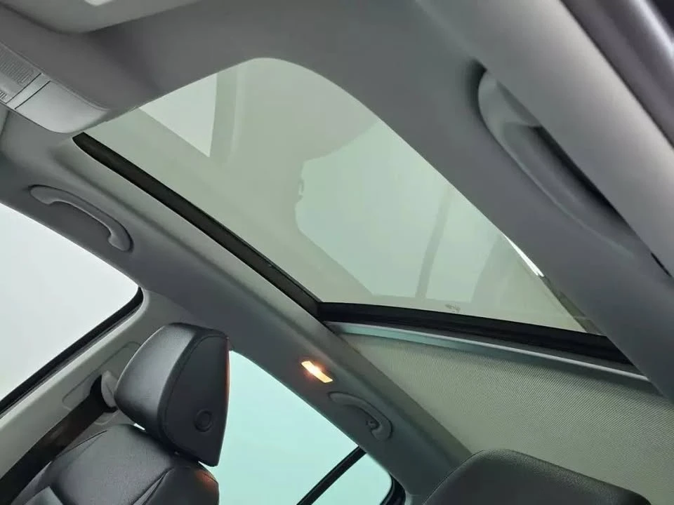 2014 Volkswagen Tiguan - Image 10 of 10