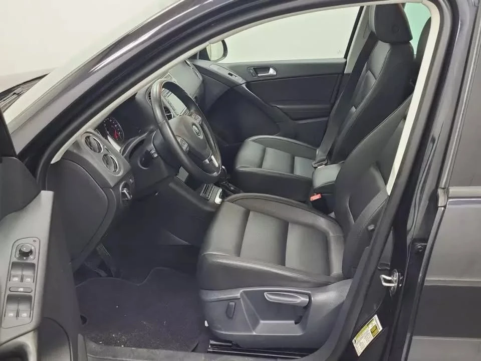 2014 Volkswagen Tiguan - Image 9 of 10