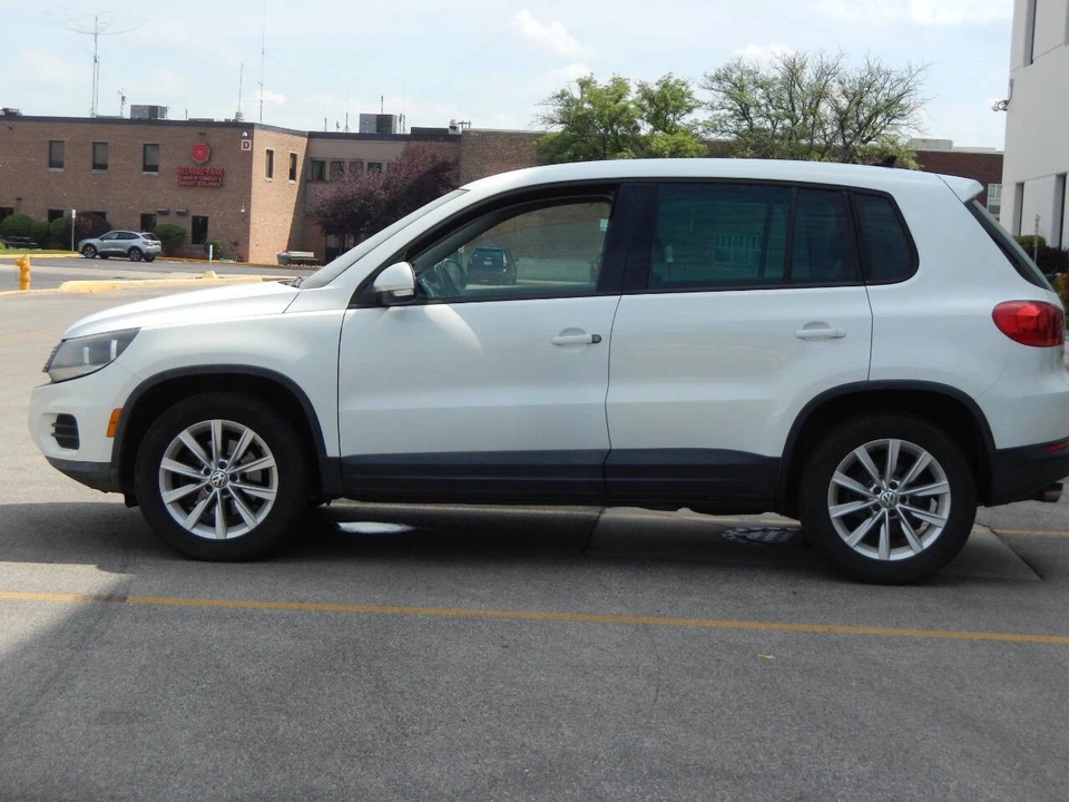 2014 Volkswagen Tiguan - Image 10 of 21