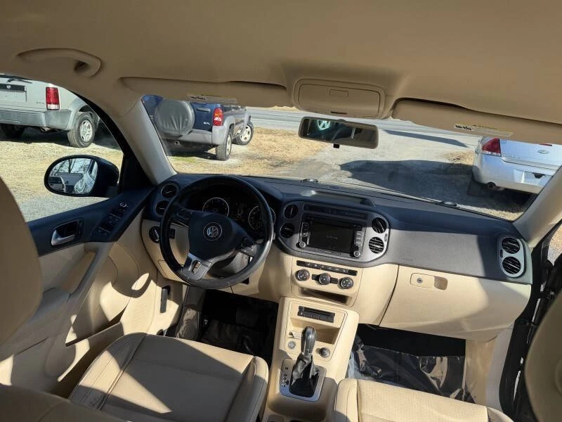 2014 Volkswagen Tiguan - Image 20 of 21