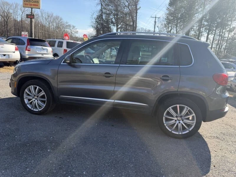 2014 Volkswagen Tiguan - Image 8 of 21