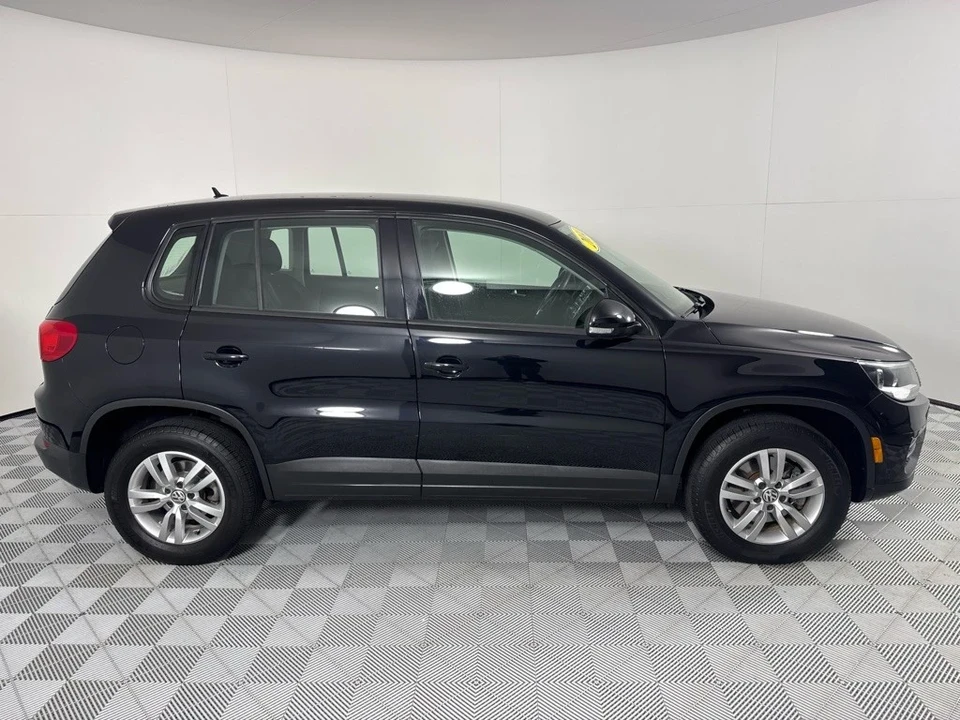 2014 Volkswagen Tiguan - Image 4 of 21