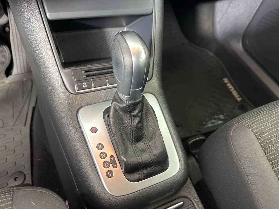 2014 Volkswagen Tiguan - Image 16 of 21