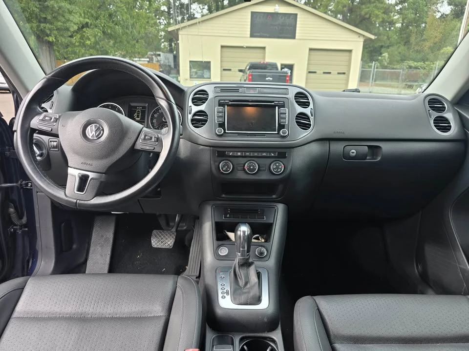 2014 Volkswagen Tiguan - Image 15 of 16