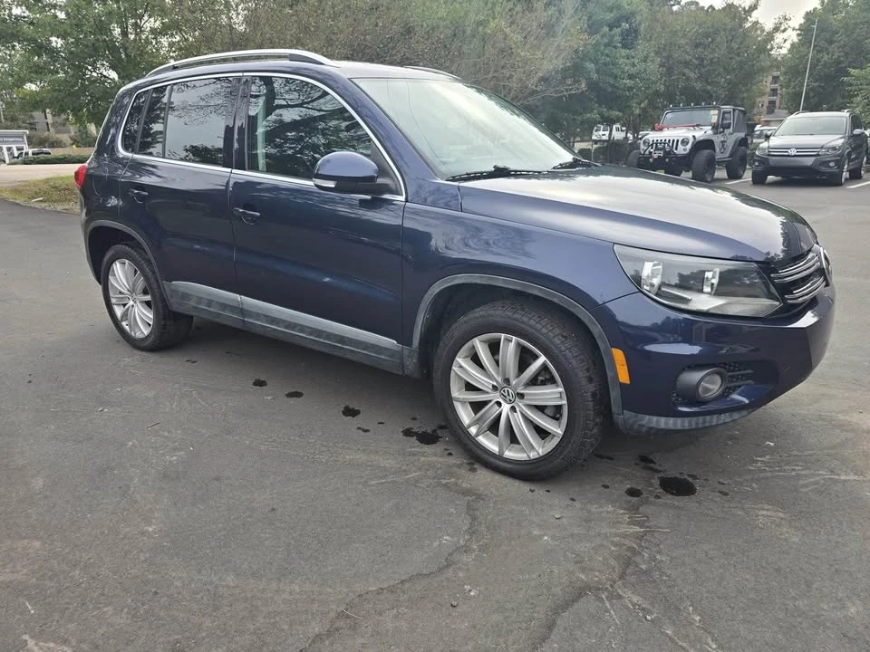 2014 Volkswagen Tiguan - Image 8 of 16