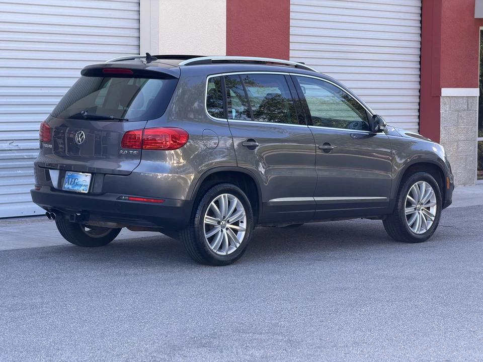 2014 Volkswagen Tiguan - Image 7 of 31