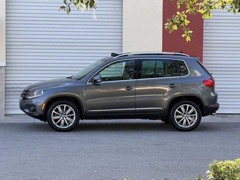 2014 Volkswagen Tiguan - Image 10 of 31