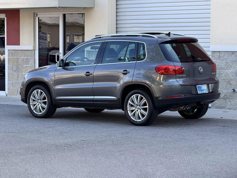 2014 Volkswagen Tiguan - Image 8 of 31