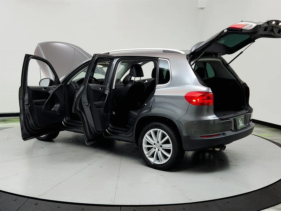2014 Volkswagen Tiguan - Image 12 of 12