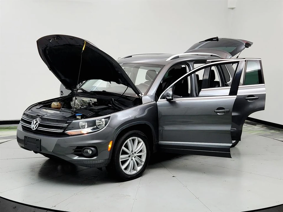 2014 Volkswagen Tiguan - Image 9 of 12