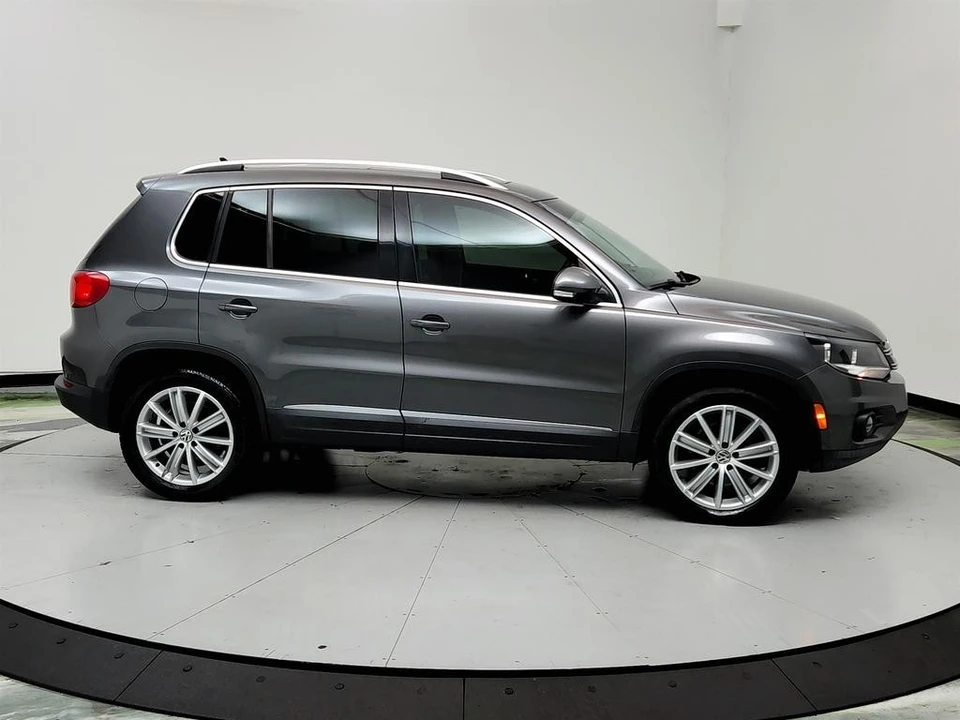 2014 Volkswagen Tiguan - Image 4 of 12