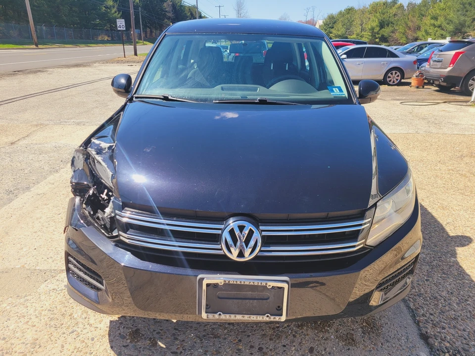 2014 Volkswagen Tiguan - Image 7 of 21