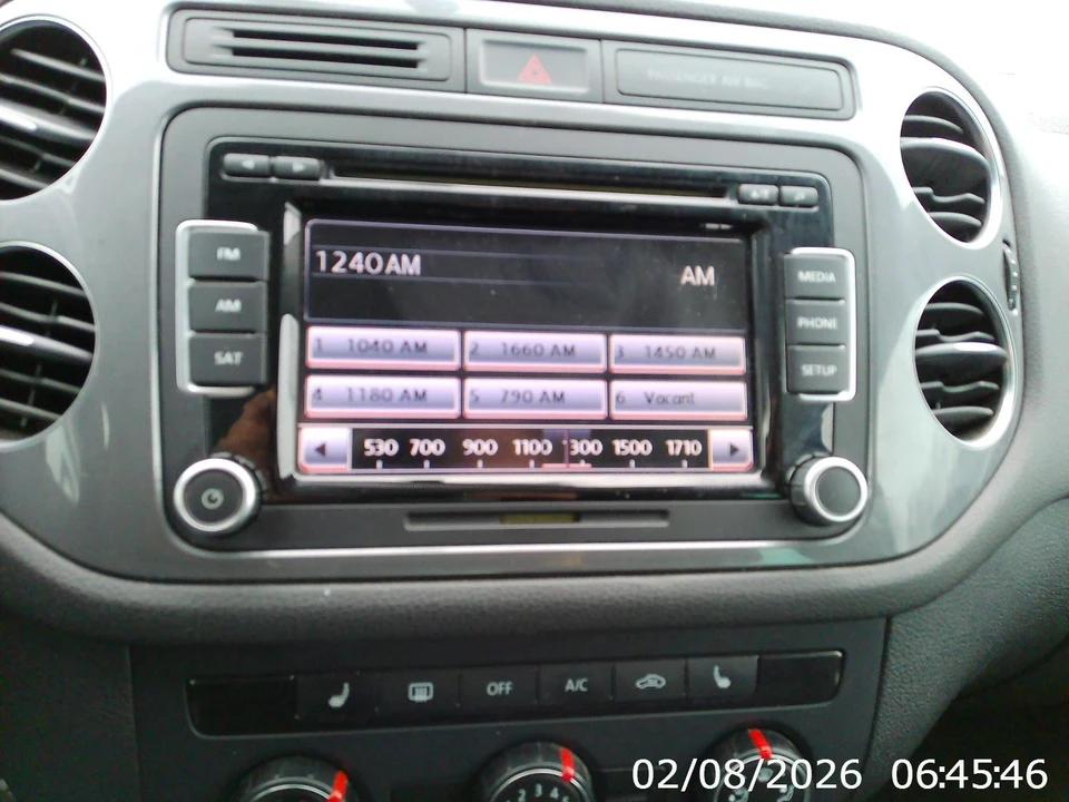2014 Volkswagen Tiguan - Image 12 of 21