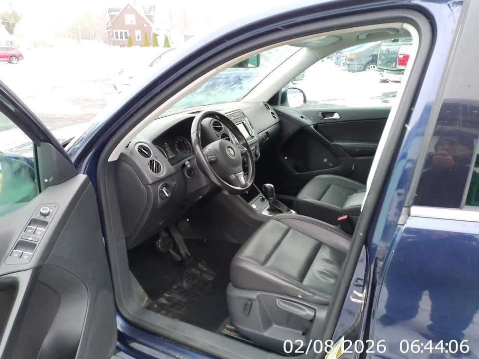 2014 Volkswagen Tiguan - Image 4 of 21