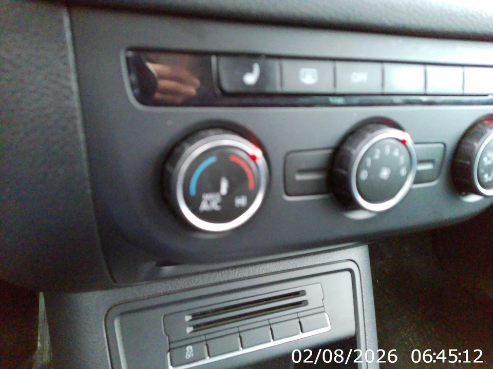 2014 Volkswagen Tiguan - Image 9 of 12