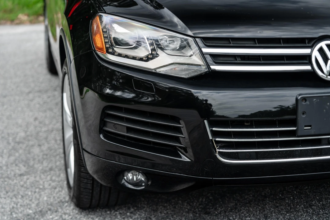 2014 Volkswagen Touareg - Image 30 of 31