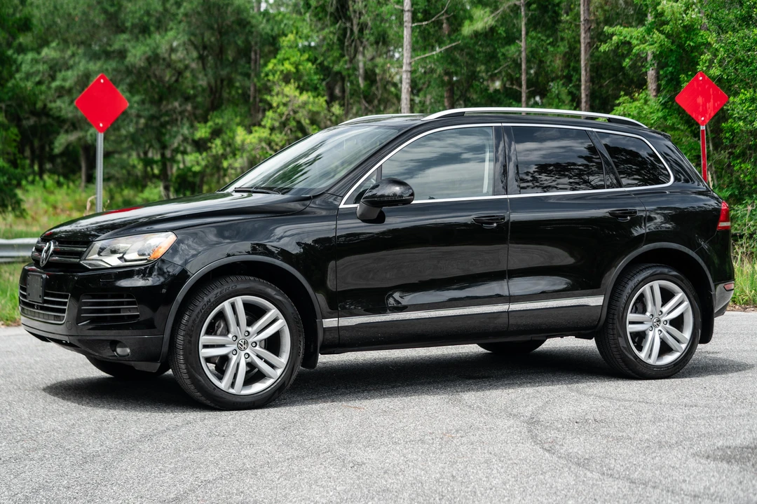 2014 Volkswagen Touareg - Image 9 of 31