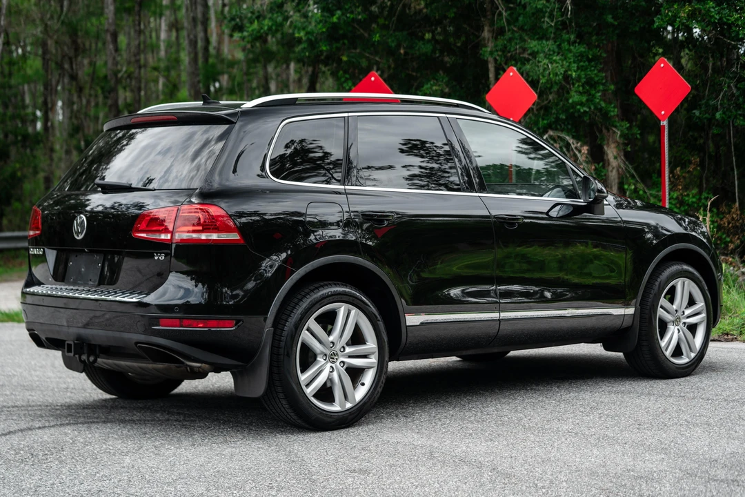 2014 Volkswagen Touareg - Image 21 of 31