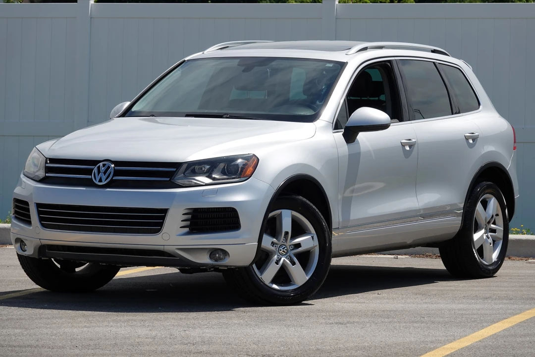 2014 Volkswagen Touareg - Image 13 of 31