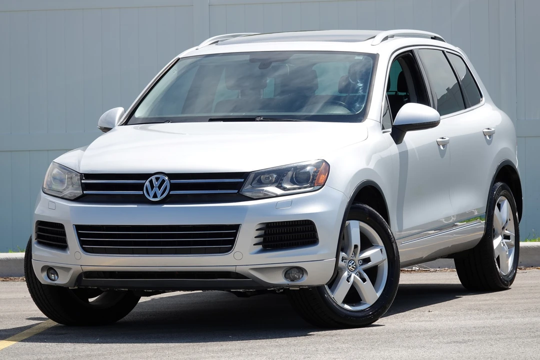 2014 Volkswagen Touareg - Image 11 of 31